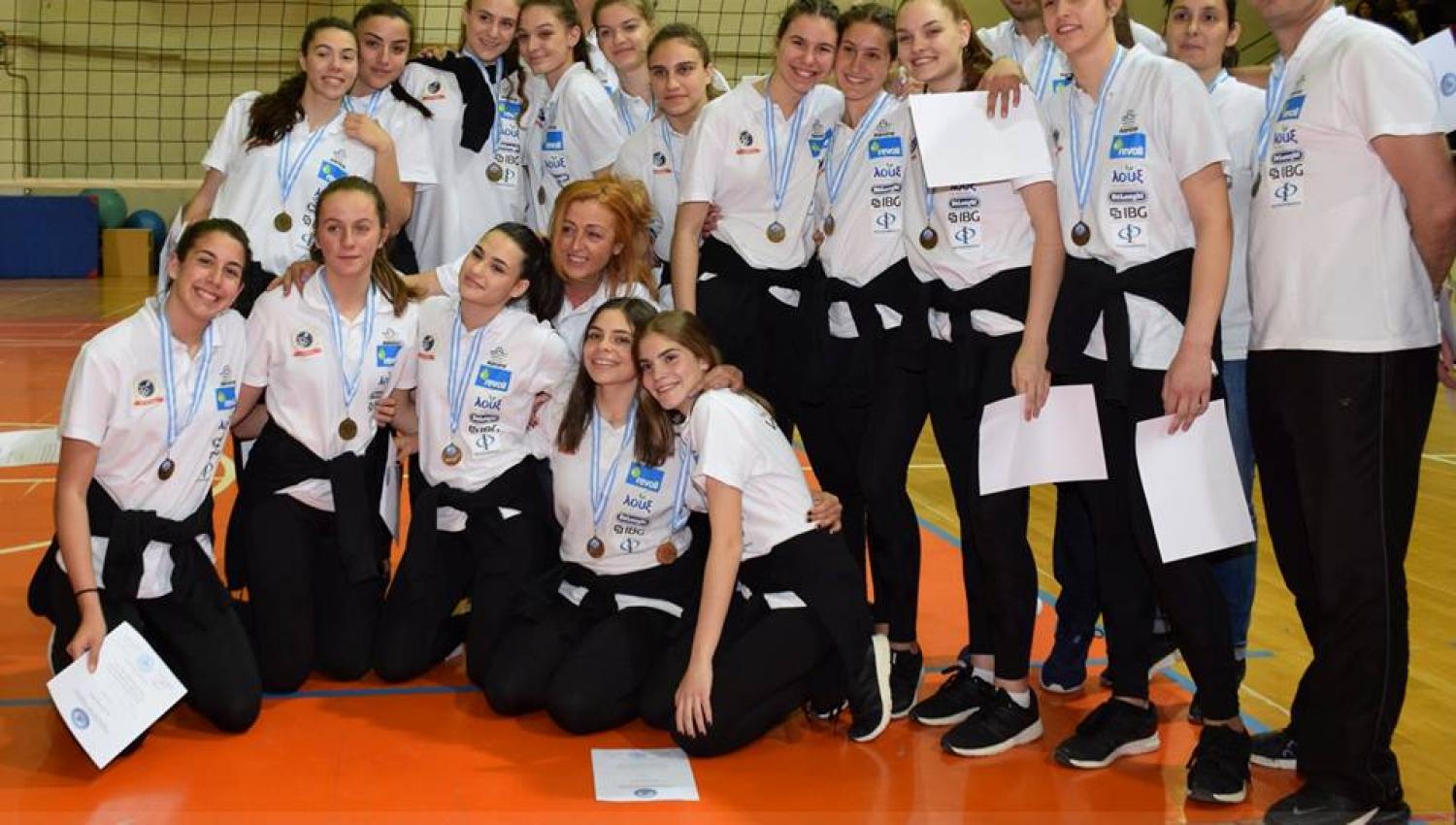 aom neanides final4